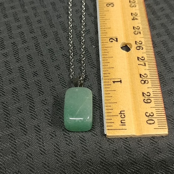 Green Aventurine Necklace Natural Gemstone Pendant Stainless-Steel Necklace NEW - Picture 11 of 17